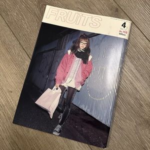 FRUITS No.153 2010 Japanese Harajuku street fashion magazine kawaii From Japan